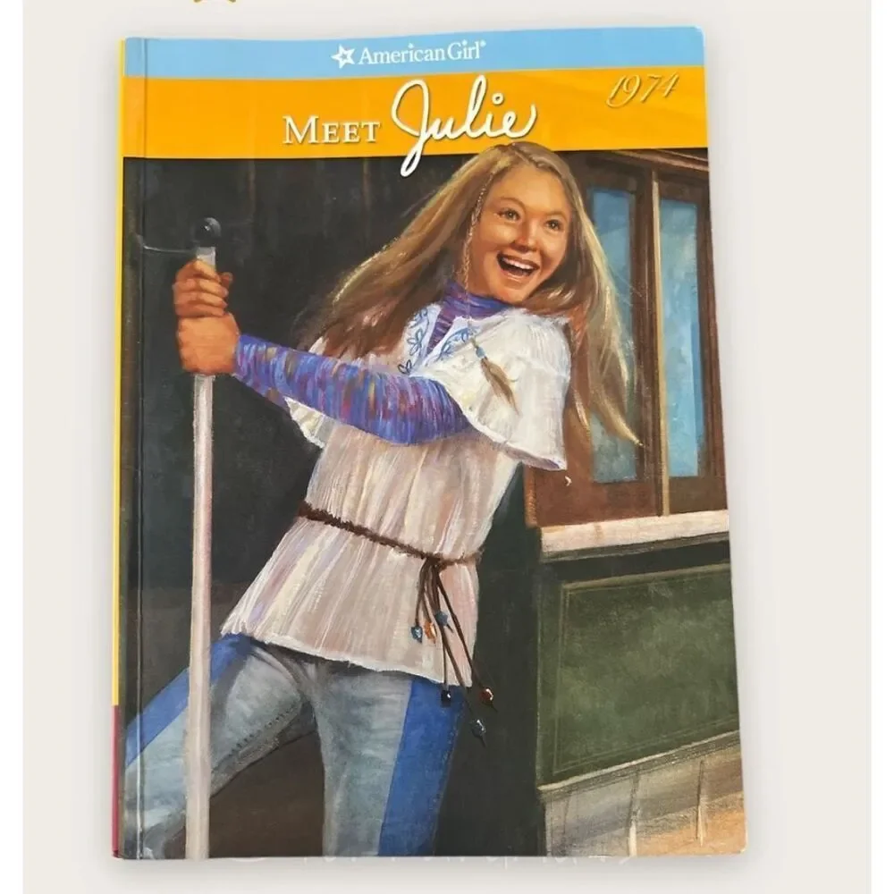 American Girl | Meet Julie | Book 1